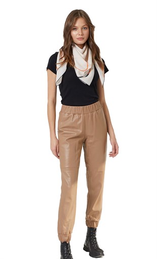 Karamel Kadın Yüksel Bel Paçası Lastikli Deri Pantolon